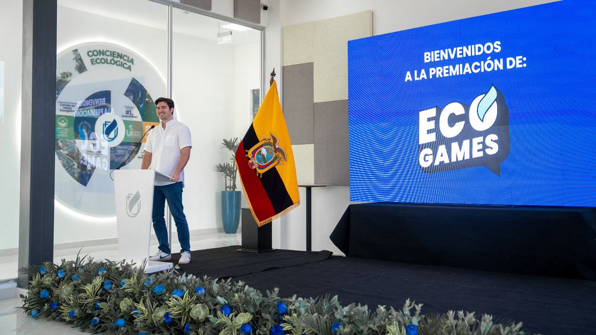 Universidad Ecotec tweet media