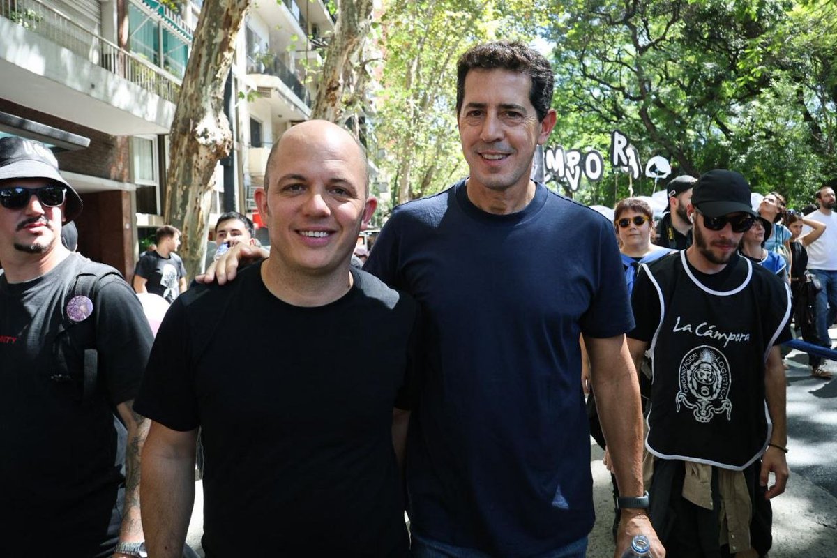 Avelino Zurro tweet media