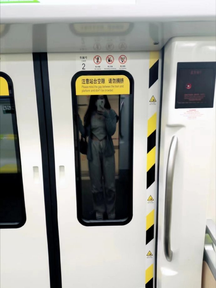 Alexander tweet media