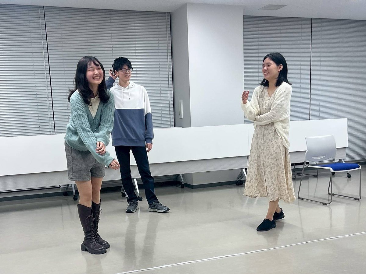 tomodaore70's tweet photo. 劇団ともだおれです。

【出演者紹介】
ロジャー・パットン、ほか
桜木ゆき（RiRiぷろじぇくと）

サリー・キャロルが北部で出会った、大学教授です。

ご予約はこちら↓
https://t.co/GuDwMFlQuT https://t.co/idab70rD7B