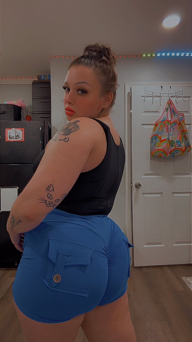 Mandylovee tweet media