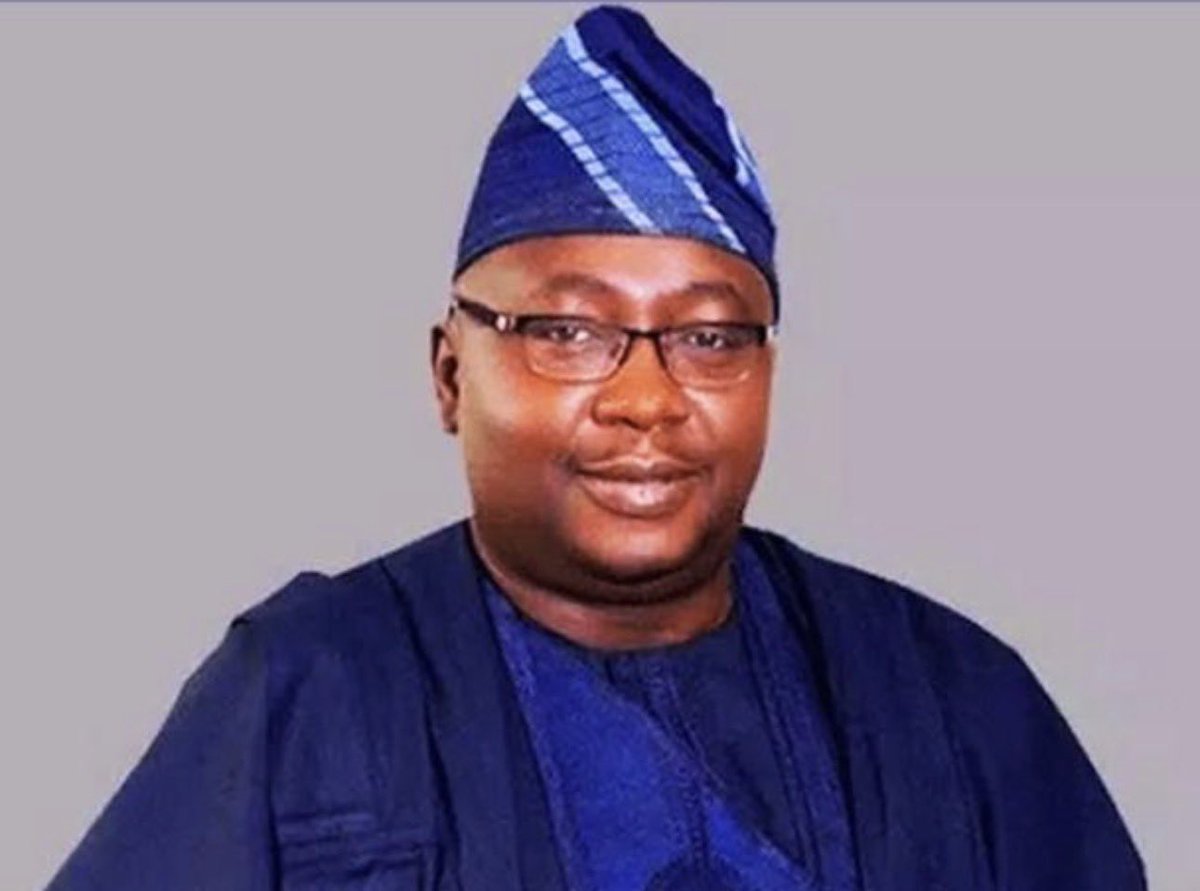 Makinwa J. tweet media