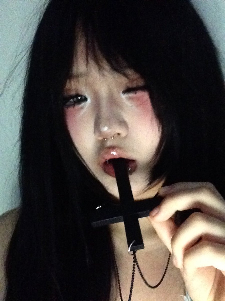 fealsvr's tweet image. hi #iphone5