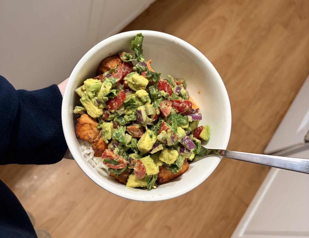 °❀lynnie tweet media