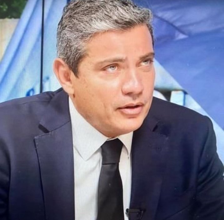 Zéna Mansour ܙܺܝܢܵܐ ܡܲܢܨܘܪ tweet media