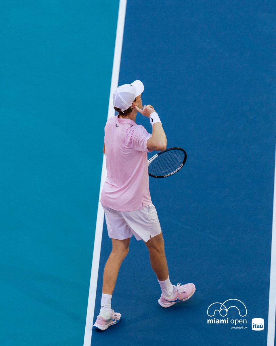 Above the noise. 

#MiamiOpen | <a href="/janniksin/">Jannik Sinner</a>