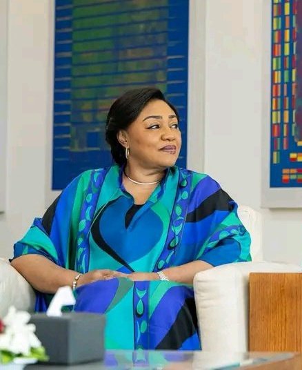 BENITA TSHISEKEDI ÉTAT DE DROIT ❤️💛💙 tweet media