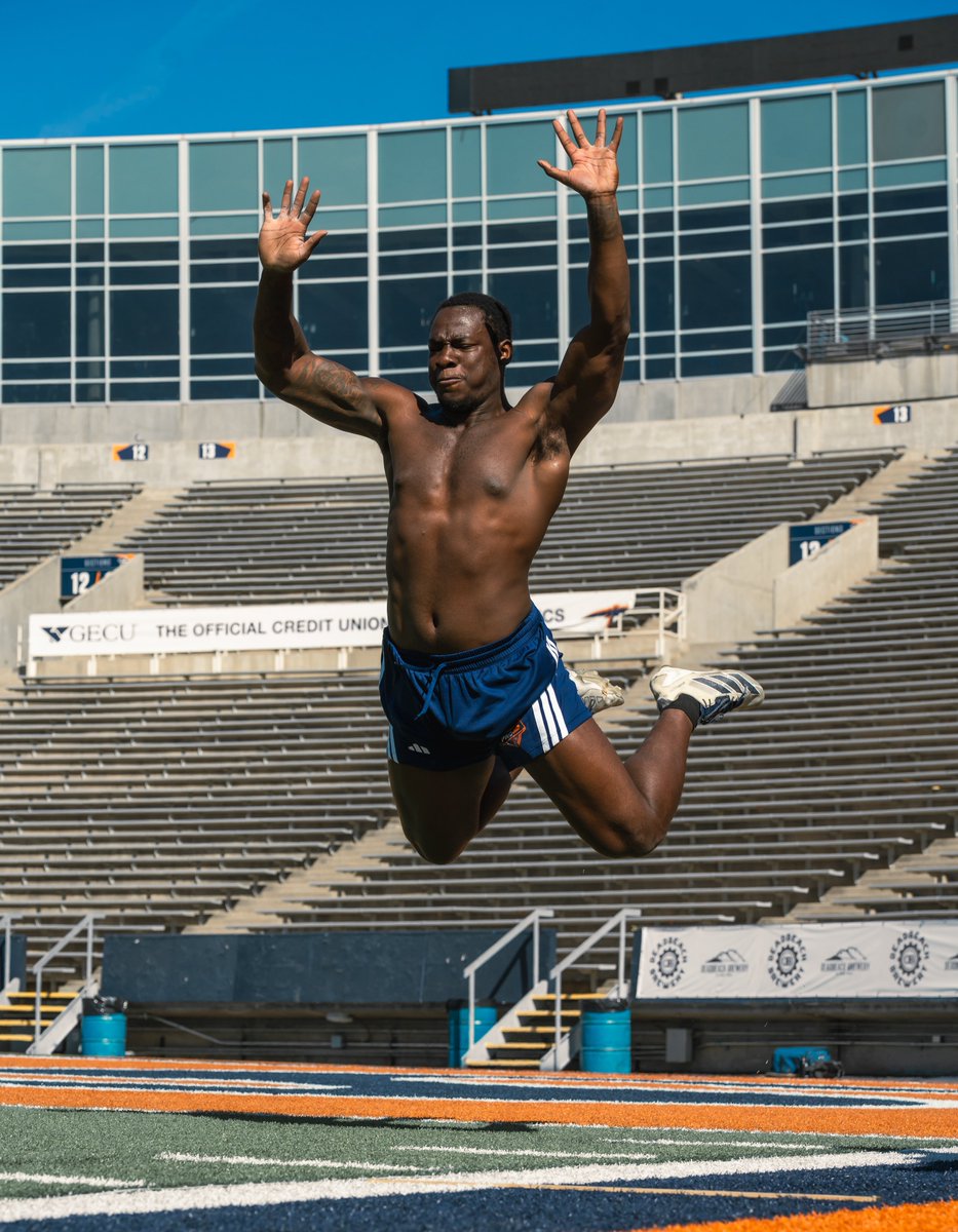 UTEP Football tweet media