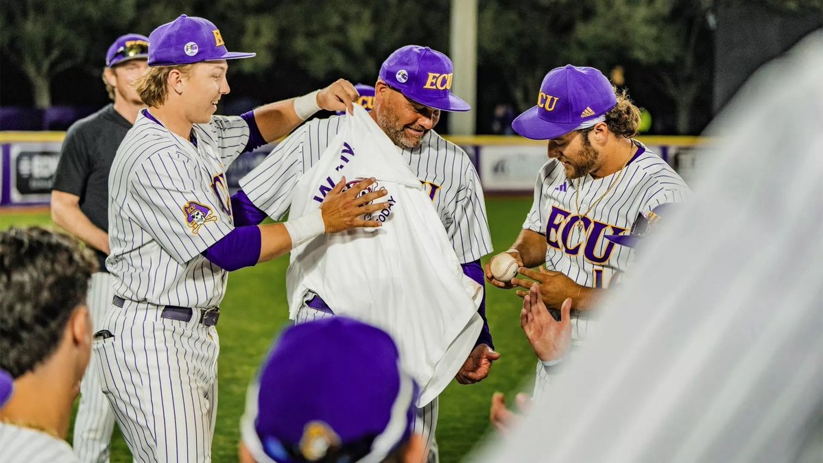 D1Baseball tweet media