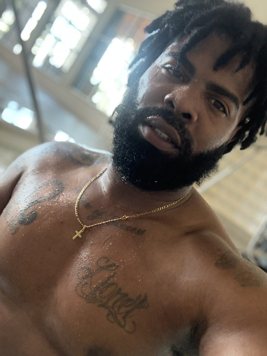 Tonightornever tweet media