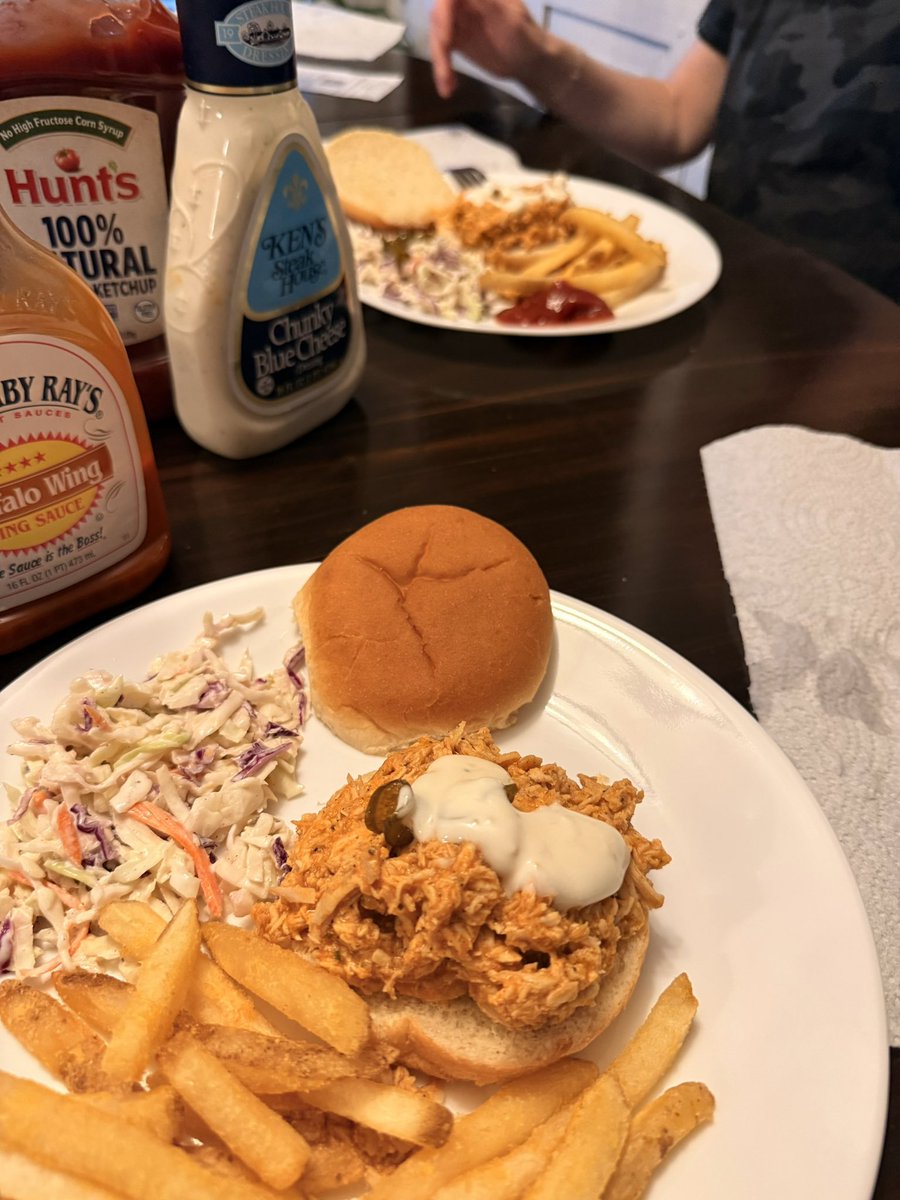 Anthony Tomlinson tweet media