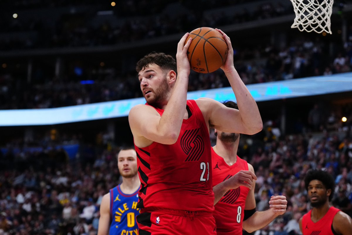 Alex Barutha 🏀 tweet media