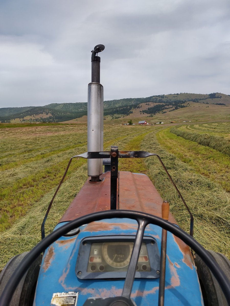 ArthurBooneDunn's tweet photo. It's Ag Day, so I want to highlight the great work our farmers and ranchers do here in Montana! I'm glad I've had the privilege to work in parts of the process. Our farmers and ranchers are key to the Montana spirit. https://t.co/hOP5TPRRzc
