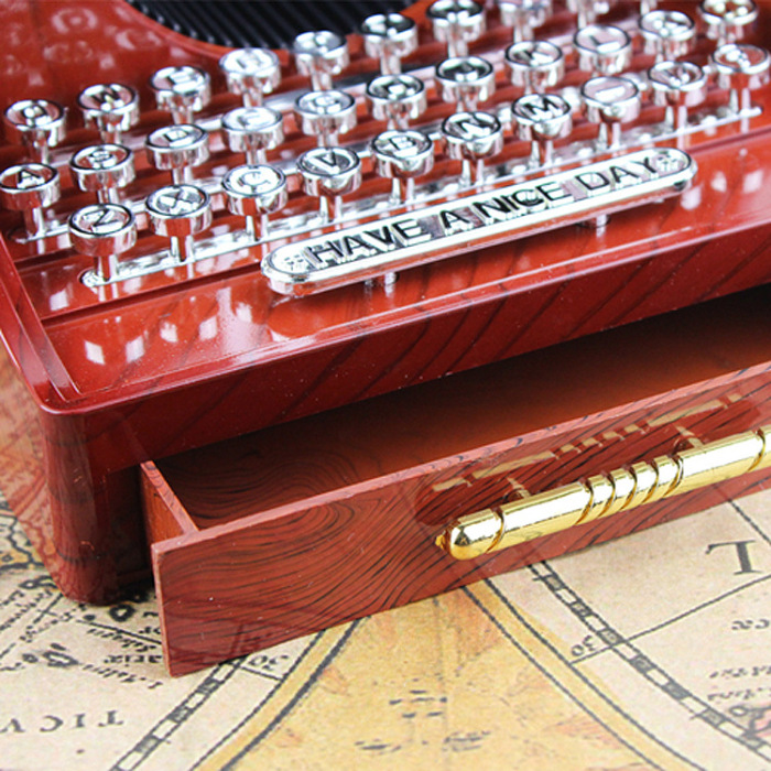 lester adan tweet media