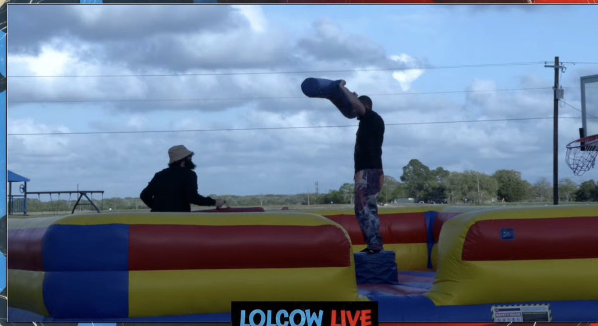 Ollie 🇨🇦 tweet media