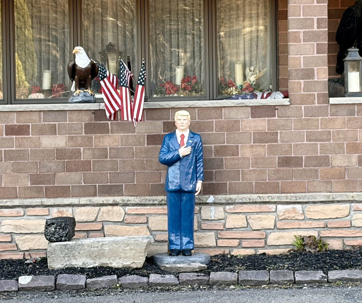 GWashington tweet media