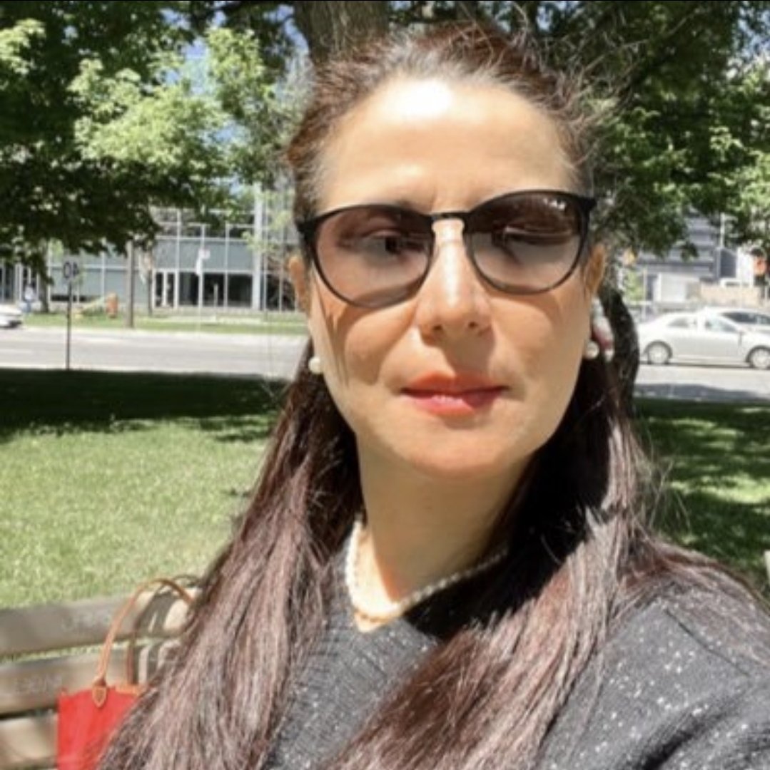 Conozco personalmente a .<a href="/ajgplessmann/">Antonio González Plessmann</a> y a .<a href="/OcandoArguelles/">Indira Ocando Argüelles🪽</a> extraordinarios luchadores y profesionales. Seria un lujo para los venezolan@s contar con ellos para los cargos de Defensor del Pueblo y Fiscal General de la República!!
Por su compromiso, independencia de criterio,