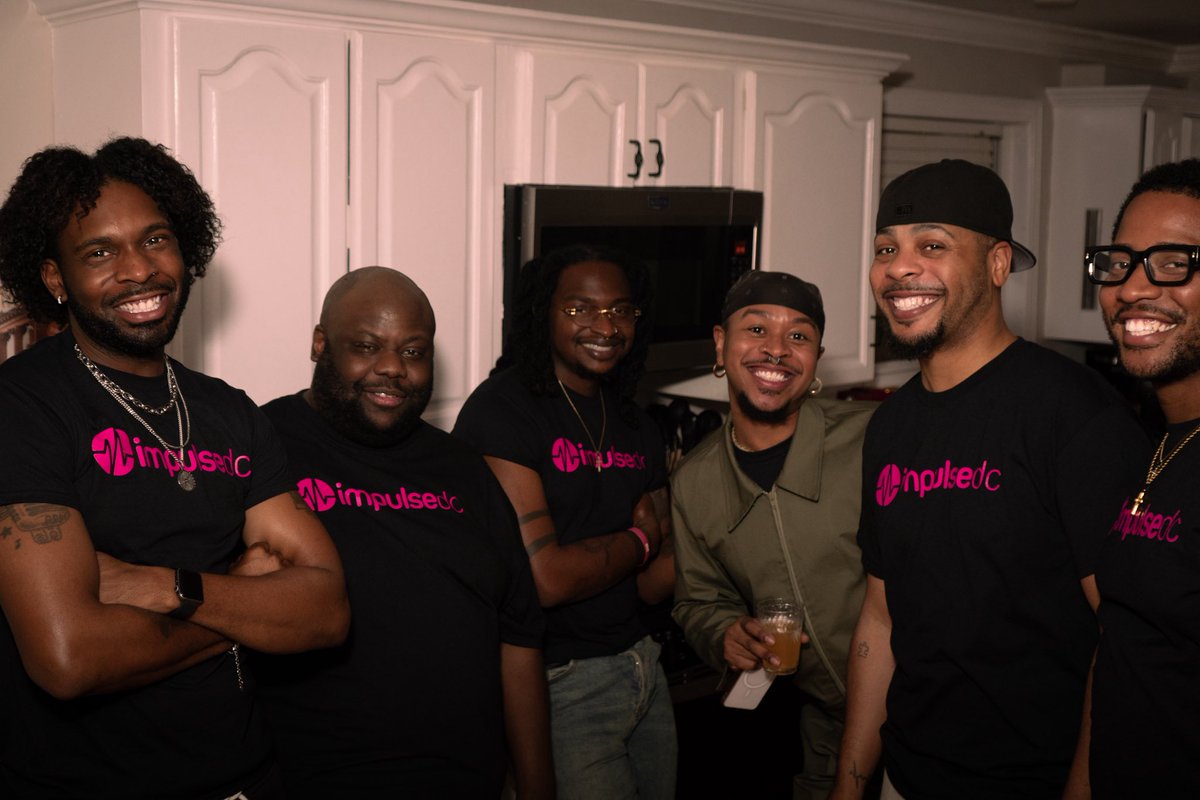 Madam Hamilton tweet media