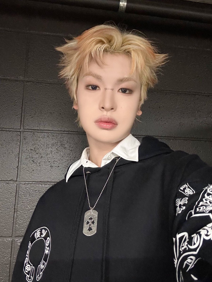 𝓂𝒶𝑔𝓈 • 𝜗𝜚 • Δ帽子 • tweet media