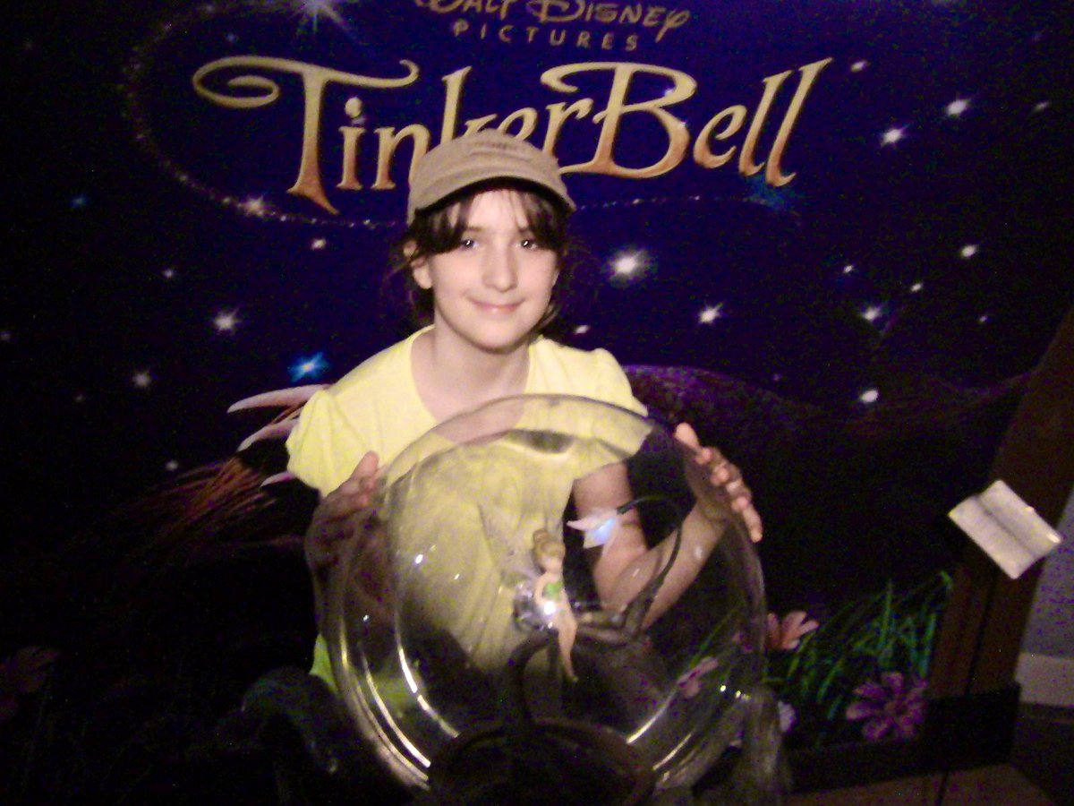 greta 🚬 tweet media