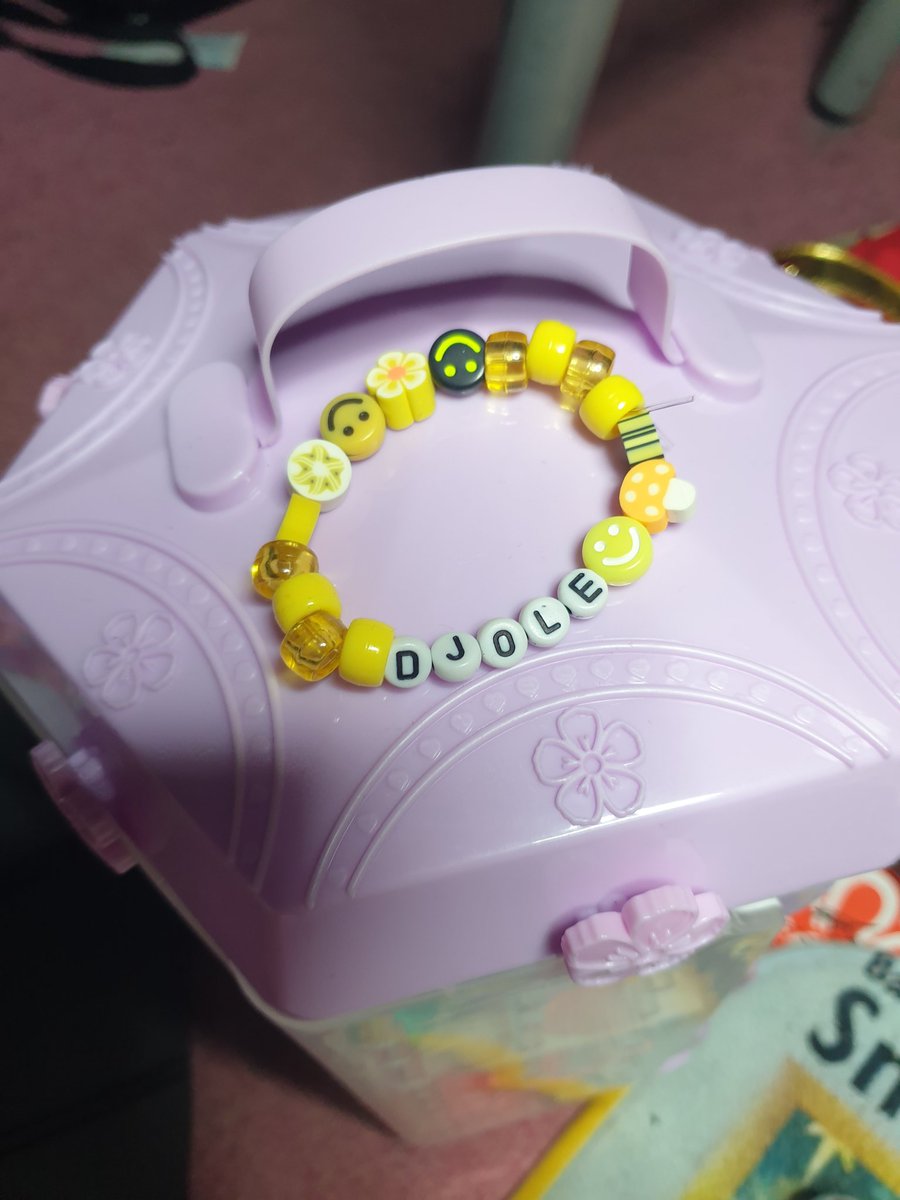 Gruesome tweet media