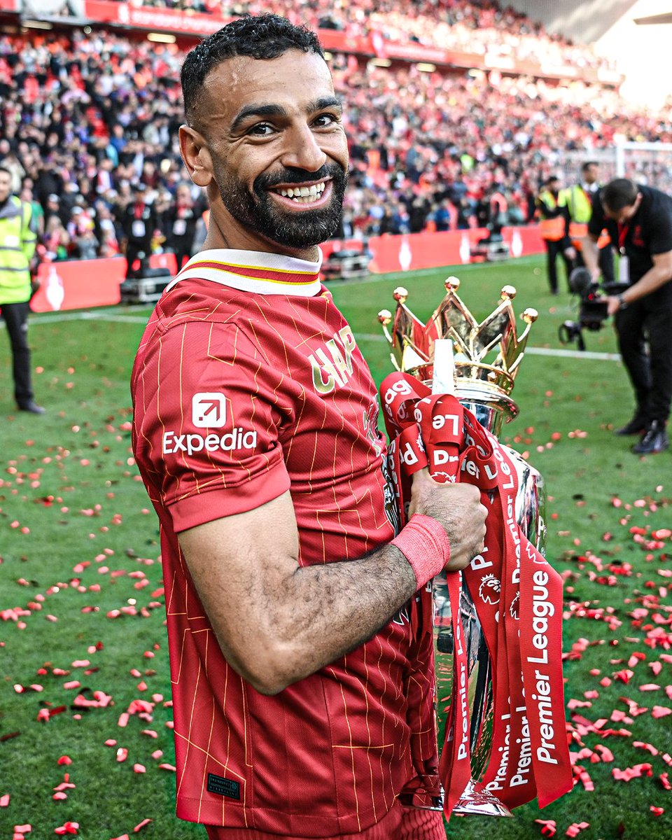 gilabola_ina's tweet photo. BREAKING: Mo Salah mengkonfirmasi ia akan meninggalkan Liverpool di akhir musim nanti

👕 435 Pertandingan
⚽ 255 gol
🅰️ 122 assist

🏆 UEFA Champions League
🏆🏆 Premier League
🏆 UEFA Super Cup
🏆 FIFA Club World Cup
🏆 FA Cup
🏆🏆🏆 League Cup
🏆 FA Community Shield

🥇🥇🥇🥇PL Golden Boot
🥇🥇PL Player of the season
🥇🥇PL Playmaker of the season
🥇PFA Player of the Year
🥇🥇🥇FWA Footballer of the Year

✅ Pencetak gol terbanyak ketiga Liverpool sepanjang sejarah
✅ Konsisten catatkan 20+ G/A setiap musimnya sejak kedatangannya
✅ Mencatatkan G/A terbanyak saat bermain di Anfield
✅ Pemain Liverpool dengan jumlah pertandingan terbanyak di kompetisi Eropa sepanjang masa

👑 The Egyptian King 🫡