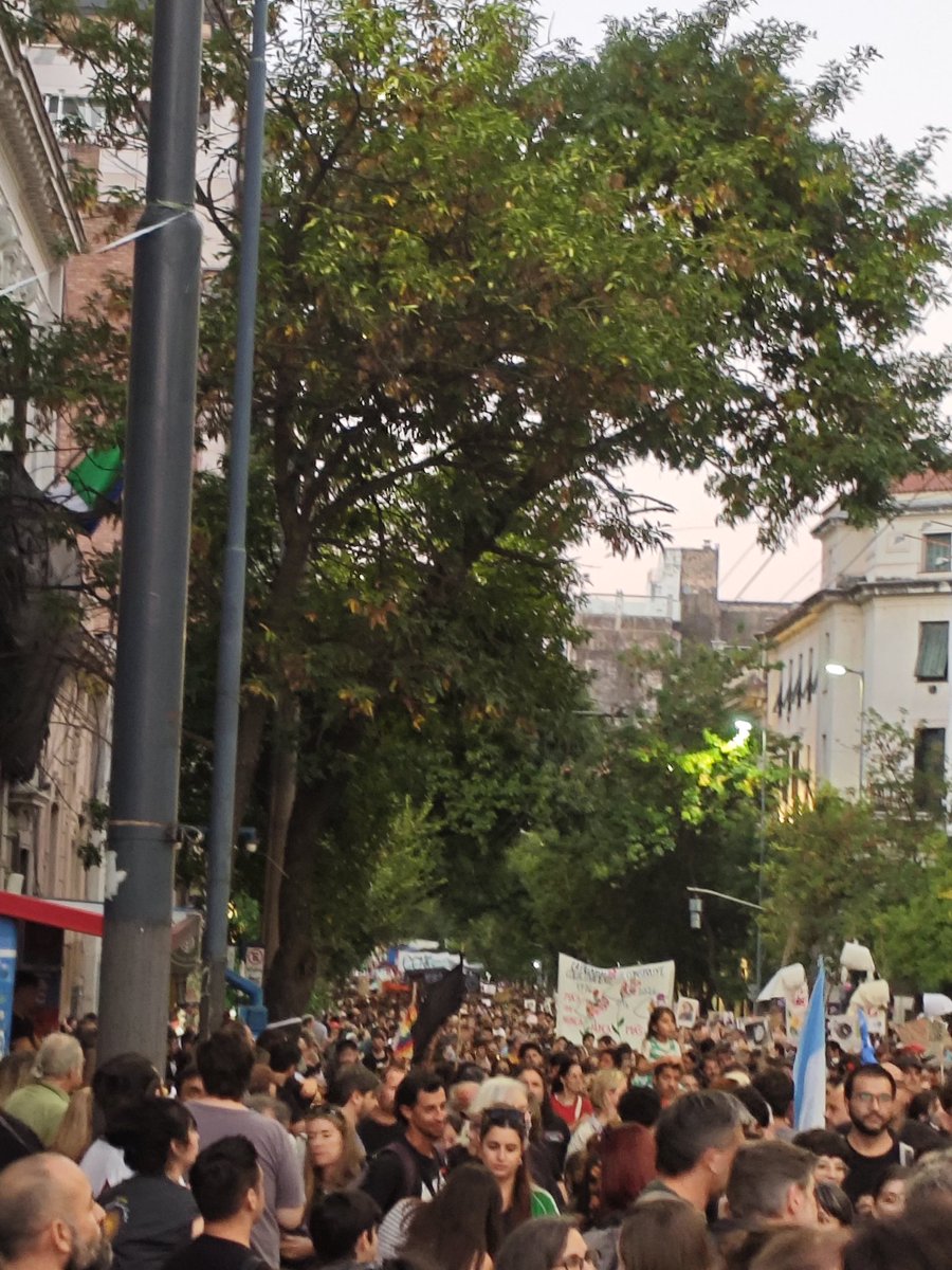 La enana colorada 👩🏻🦰✌🏻 tweet media