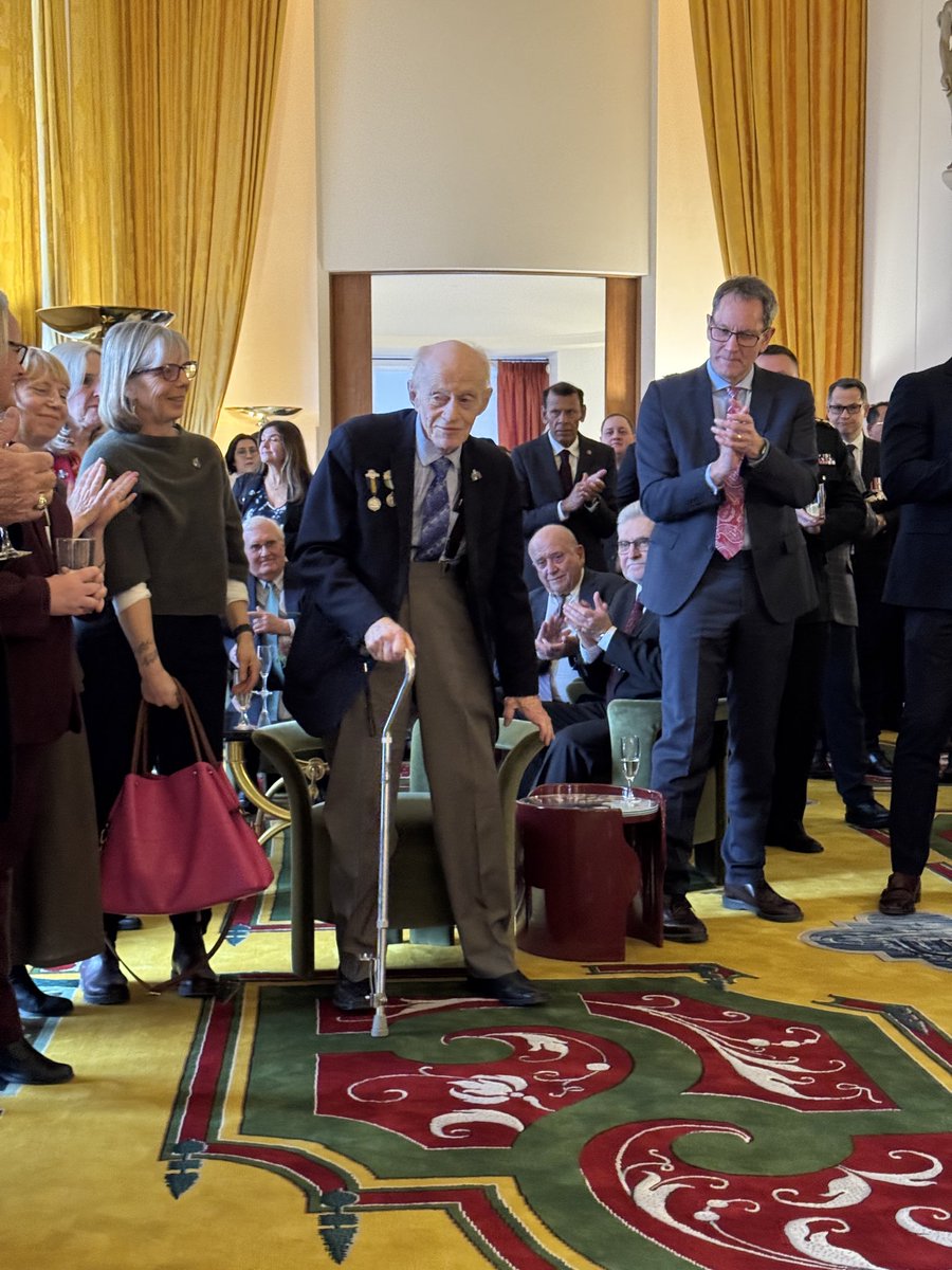 La France au Canada 🇫🇷 🇪🇺 tweet media