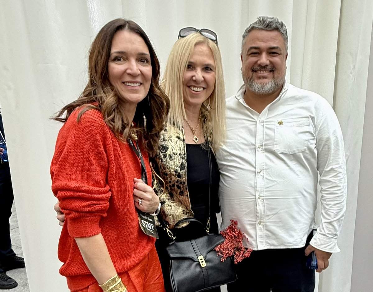 SlunaOK's tweet photo. Placer haber estado un año más en el  #mbfashionweek en Madrid con Asier Labarga, Pedro del Hierro y Lorenzo Castillo #moda2026 #fashionweek @glaminess https://t.co/VItMDZWKd1
