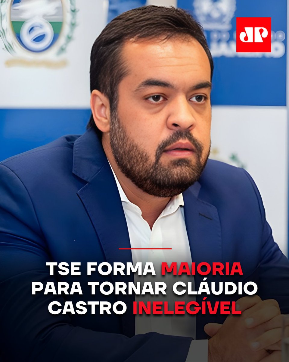 JovemPanNews's tweet photo. O Tribunal Superior Eleitoral (TSE) formou maioria nesta terça-feira (24) para tornar o ex-governador Cláudio Castro (PL) inelegível. O julgamento, que apura abuso de poder político e econômico, foi retomado com o placar inicialmente em 2 a 0 pela cassação. Castro havia renunciado ao cargo na véspera da sessão, alegando a busca por "novos projetos" como pré-candidato ao Senado em 2026. Com a saída antecipada e a ausência de um vice-governador, já que Thiago Pampolha assumiu vaga no TCE em 2025, a Assembleia Legislativa deverá eleger um substituto em 30 dias.

A acusação do Ministério Público Eleitoral (MPE) foca em supostas contratações irregulares na Ceperj e na UERJ, que teriam beneficiado 27.665 pessoas com gastos de R$ 248 milhões, gerando vantagem eleitoral indevida. Embora tenha sido absolvido pelo TRE-RJ em 2024, o caso subiu ao TSE, onde a relatora Maria Isabel Gallotti e o ministro Antônio Carlos Ferreira votaram pela condenação. A renúncia estratégica de Castro ocorreu no limite do prazo de desincompatibilização, mas o desfecho no tribunal é o que define se ele poderá ou não disputar as próximas eleições.

Se a condenação for mantida pela maioria dos sete ministros, Castro ficará inelegível por oito anos, impactando diretamente seus planos para o Legislativo Federal. O ex-governador afirmou sair de "cabeça erguida", mas o processo detalha uma descentralização de projetos sociais que, segundo a acusação, fomentou o uso da máquina pública para fins eleitorais.

📺 Confira na JP News e Panflix 👉 https://t.co/aGG7BuLmSW

#Brasil #JovemPanNews #RJ #CláudioCastro #Inelegível