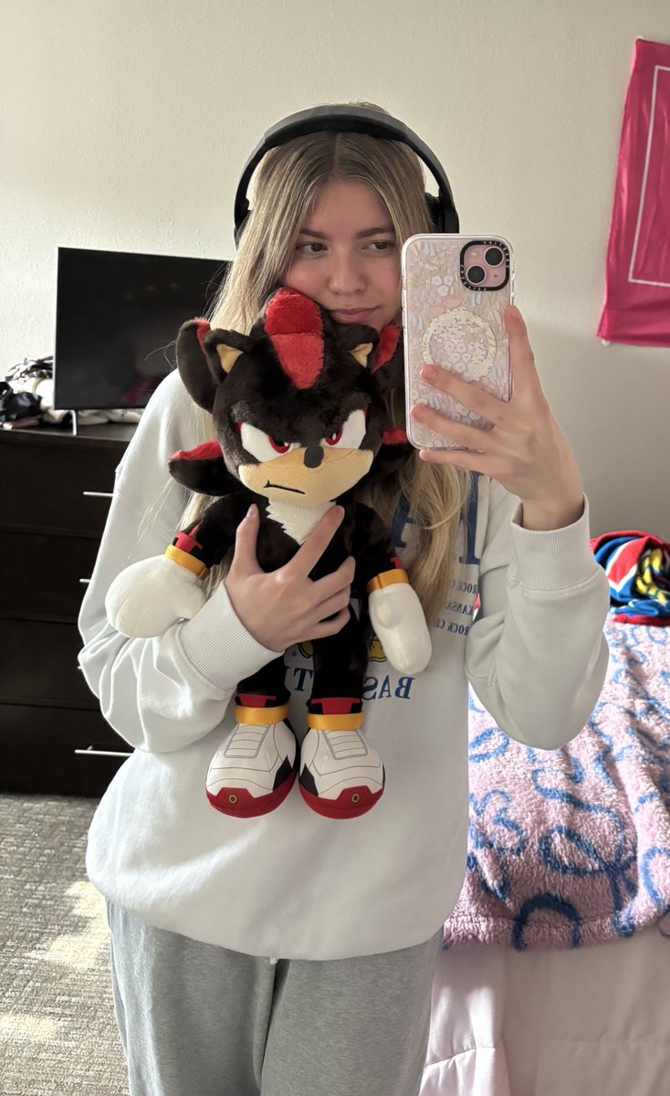 courtney ♡ tweet media