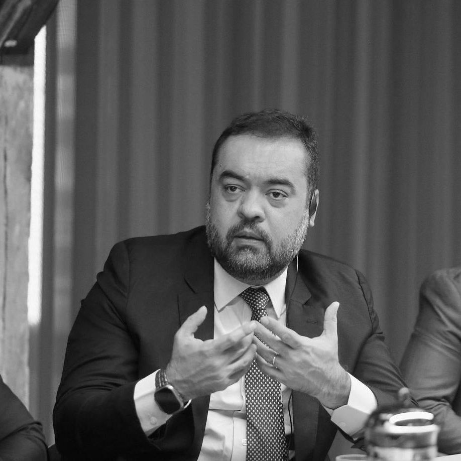 Eixo Político tweet media