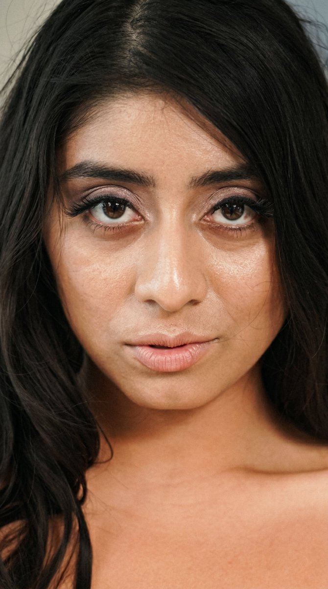 UHQ TWEETS tweet media