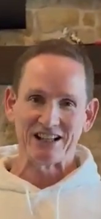 𝔻𝕒𝕝𝕝𝕒𝕤 𝔼𝕟 𝔽𝕦𝕖𝕘𝕠 tweet media