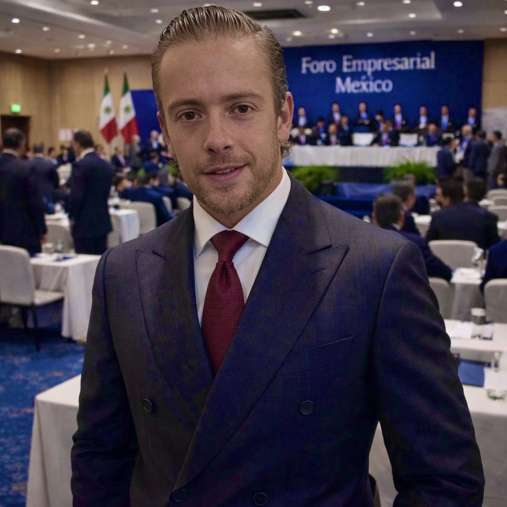 Ivanks ⎋ tweet media