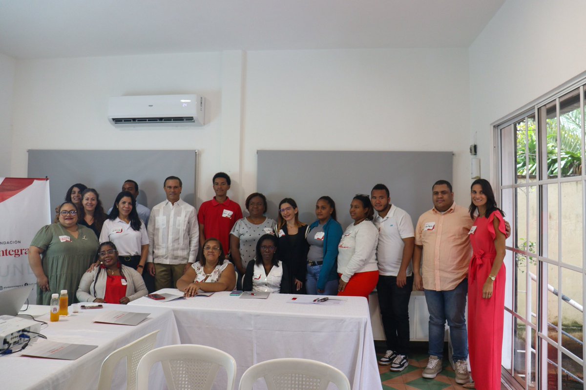 Fundación Integra República Dominicana tweet media