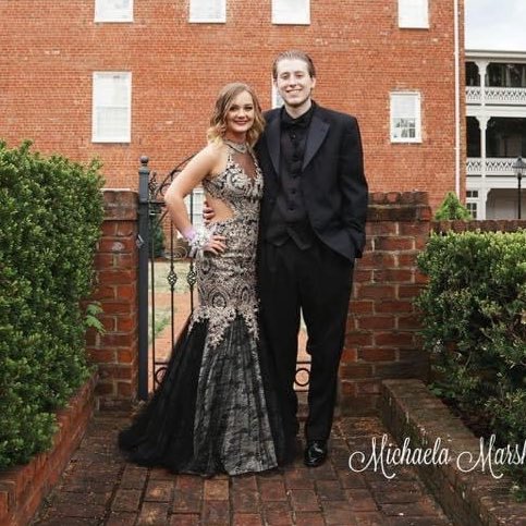 Rebecca Kinsler tweet media