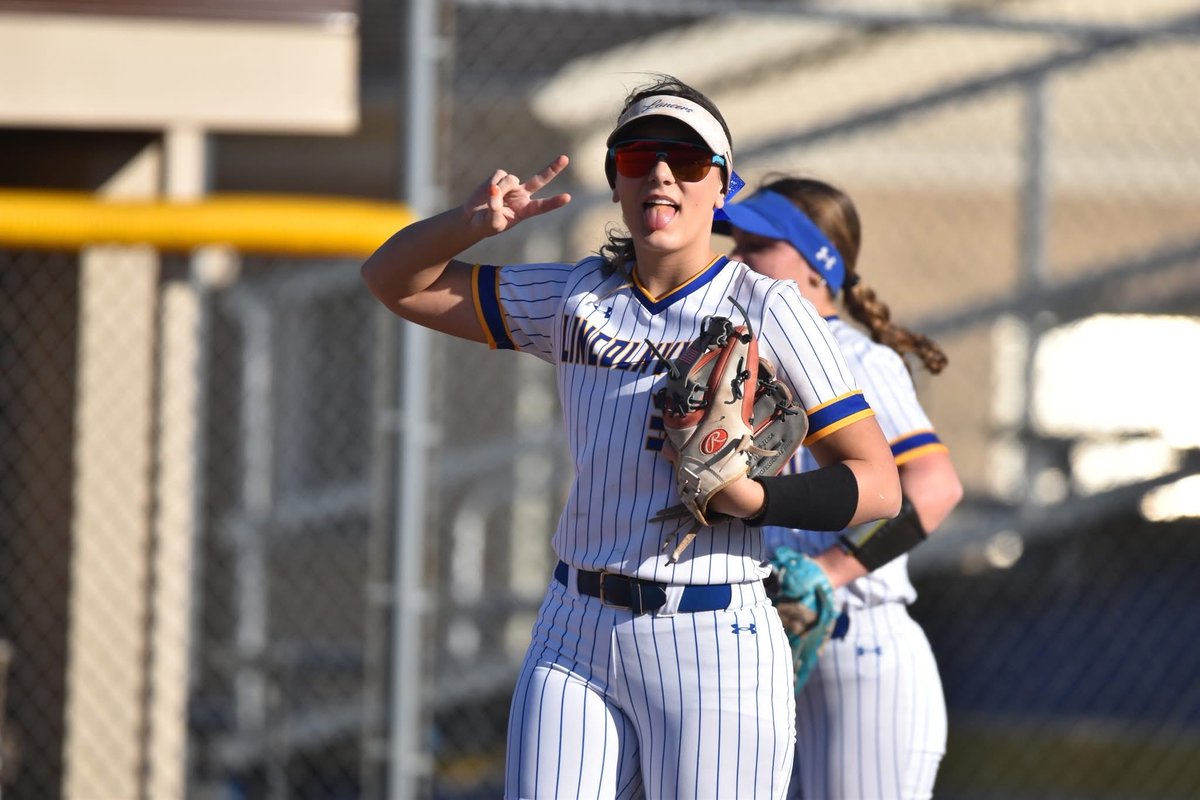 Lincolnview High School Softball tweet media