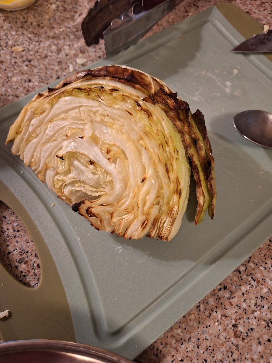 Bee-Positive tweet media