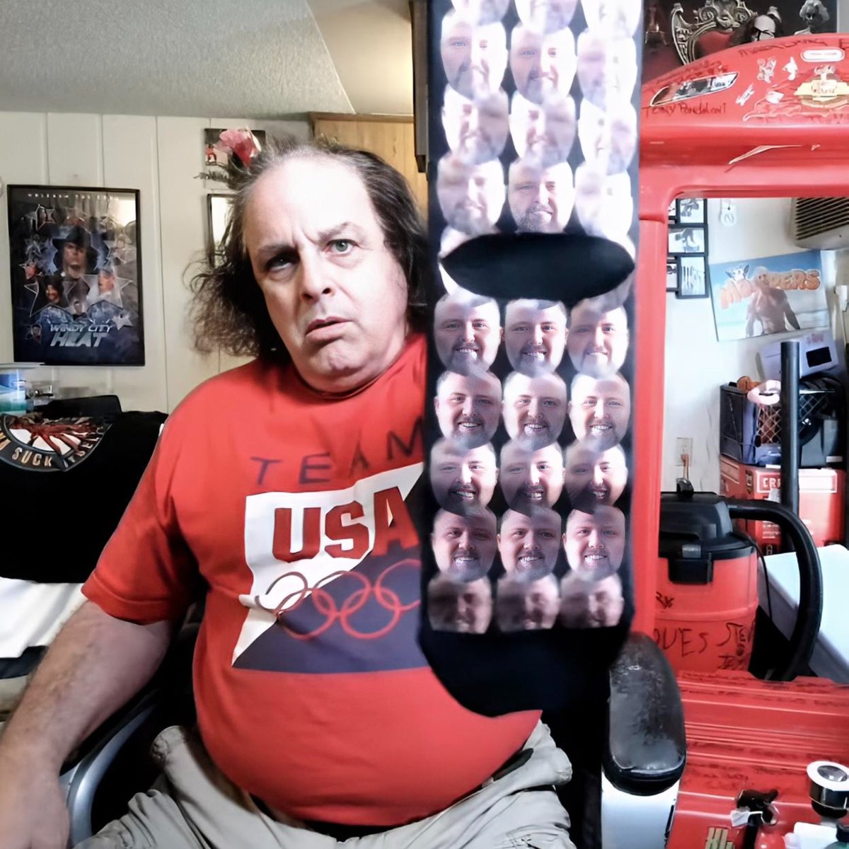 Perry Caravello Live tweet media