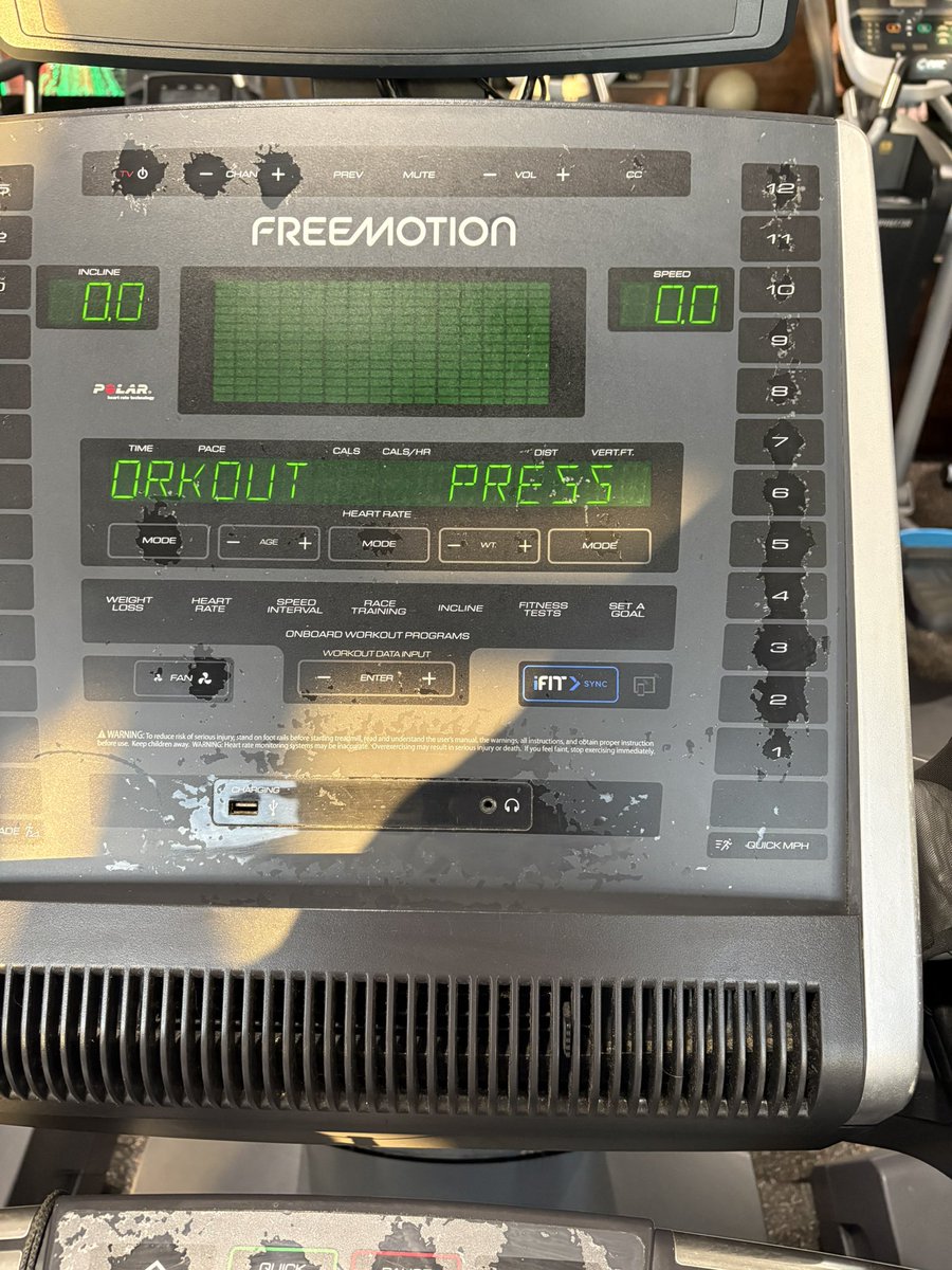 Brad Range tweet media