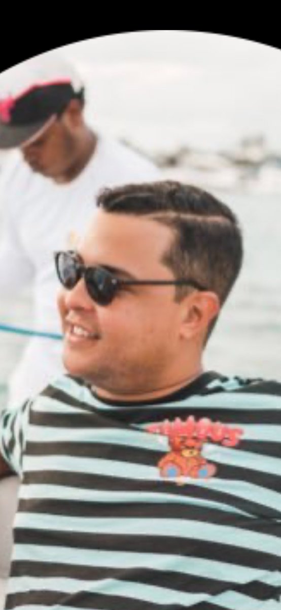 NaranjoJosef's tweet photo. @josemanong Jajaja con esa cara lo menos q pagas es prepago tienes pinta de aguja https://t.co/obVTleggDW