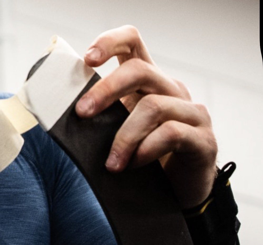 mia ☘️ lenofight tweet media