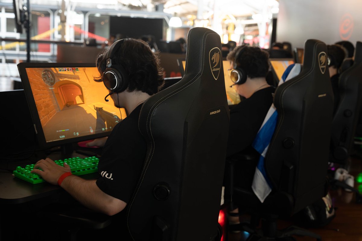 bhbountyhunters's tweet photo. GGWP 0x2 vs METANOIA.
Caímos na série de hoje e estamos fora da ESL. Voltaremos mais fortes, bora focar que ainda tem muita caçada pela frente.
Obrigada pela torcida absurda, Mancha Amarela!
#BHCS2 #DIADECAÇA #HuntTheGlory 🖤💛 https://t.co/5UVeOWVfve