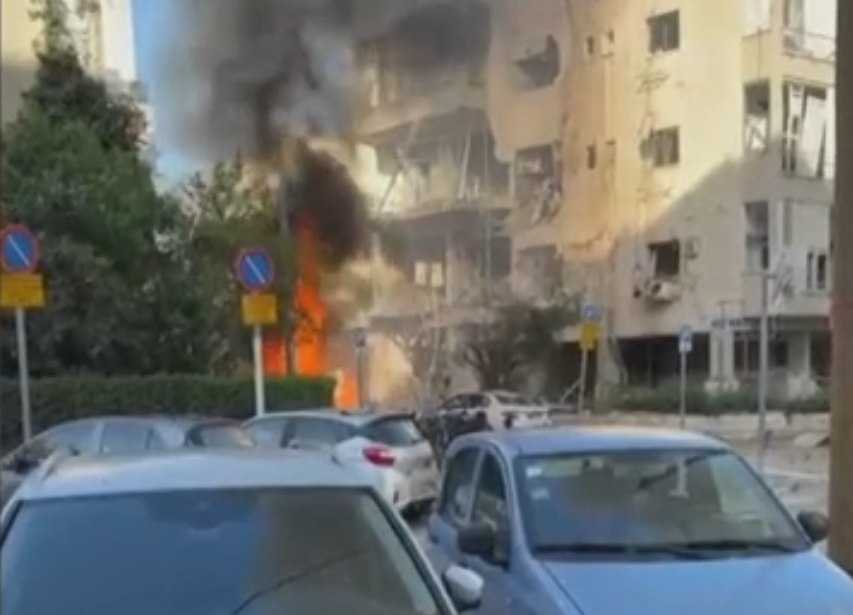 Adil Raja tweet media