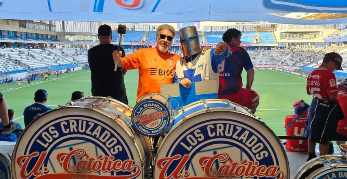 Caballero Cruzado tweet media