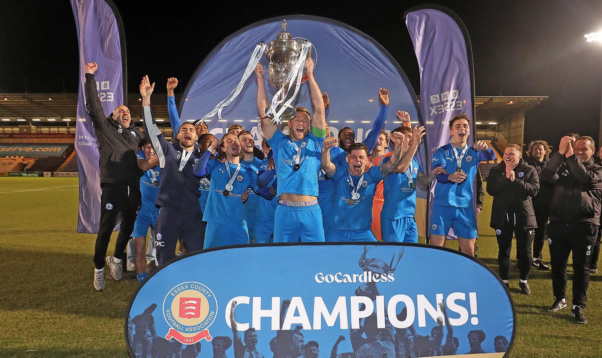 NickyHayesPhotos tweet media