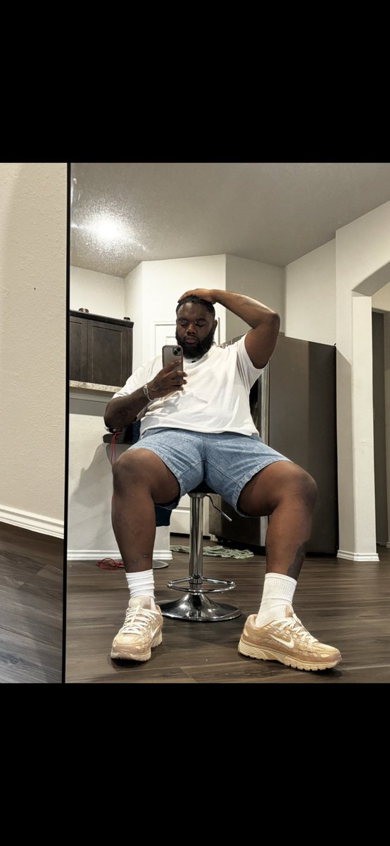 𝖏𝖚𝖘𝖙𝖔𝖔 𝖉𝖆 𝖑𝖔𝖗𝖉𝖊⁶ tweet media