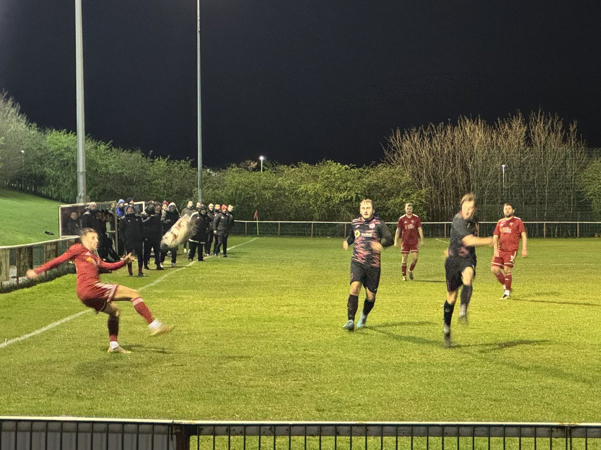 𝙹𝙰𝙼𝙸𝙴 𝙼𝙲𝚀𝚄𝙴𝙴𝙽 tweet media