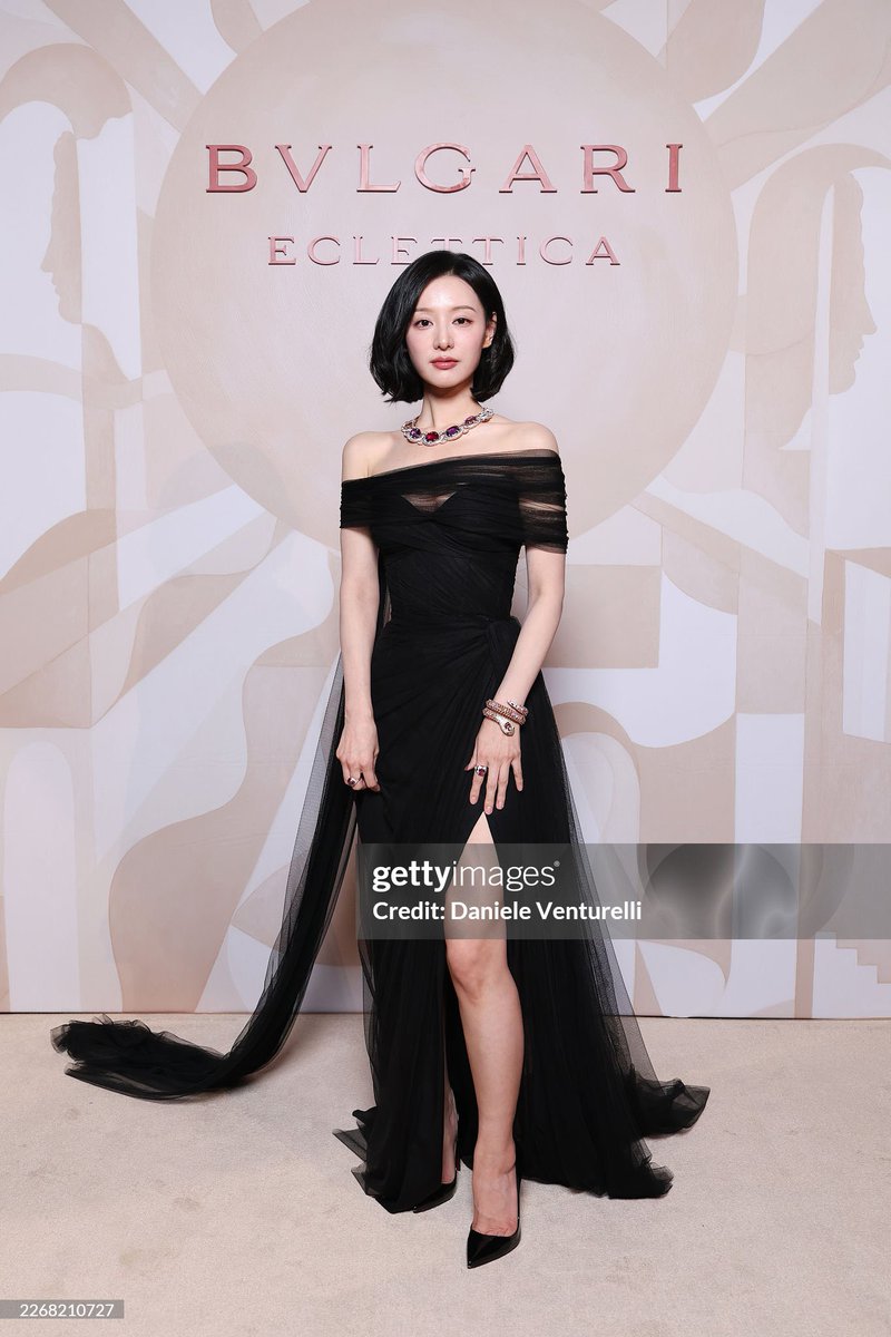 KIM JIWON BASE tweet media